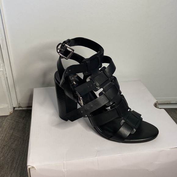 Sandals heels black caged sprappy buckle open toe. - Picture 3 of 5